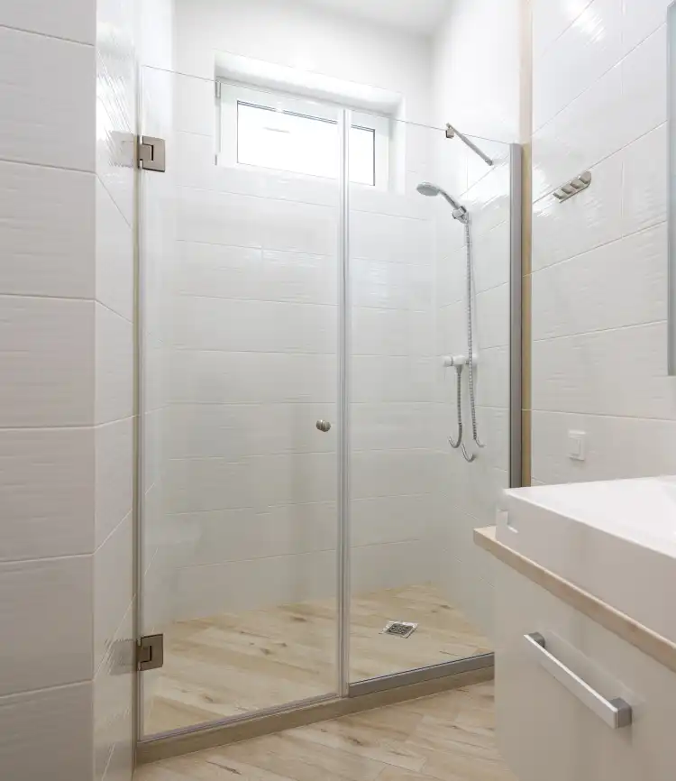 Commercial Shower Doors 02