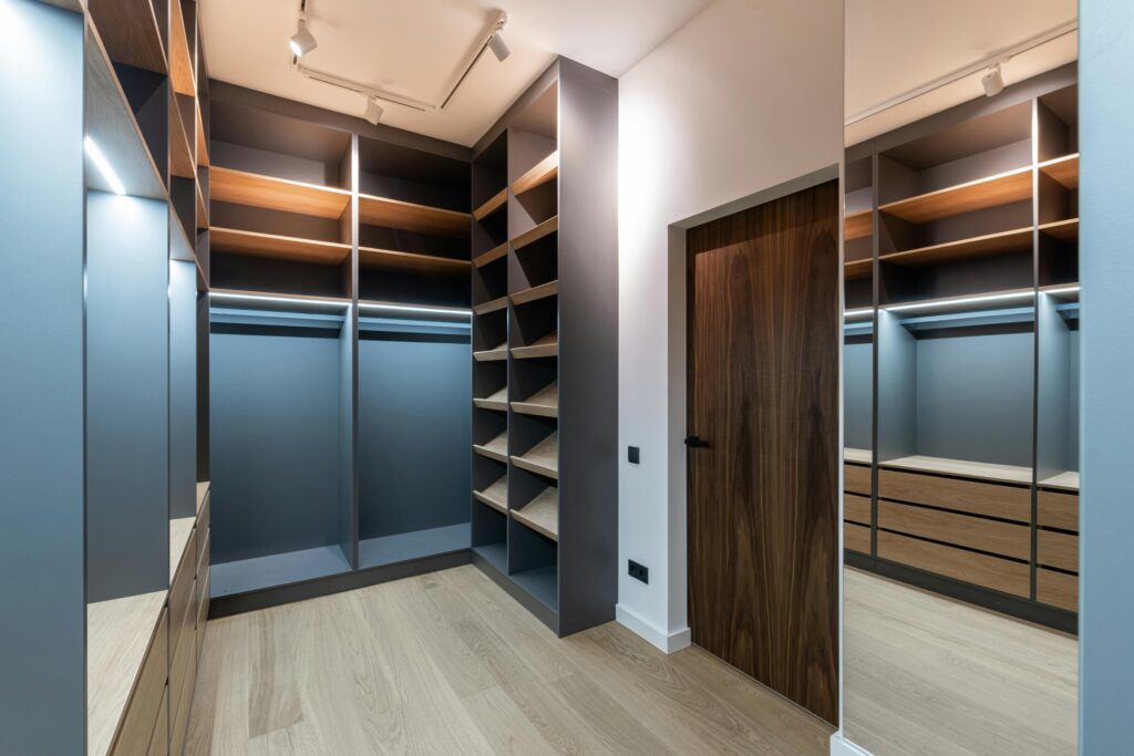Custom Closet Chicago | Premium Wooden Closets & Installation